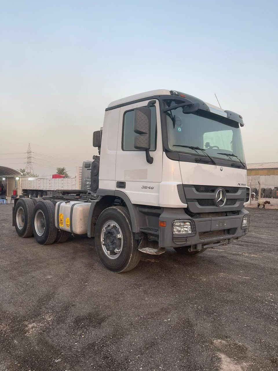 سلام عليكم
سياره لبيع 2009 
گير كهربائي مكينه  / V8
تخم تاير جاهز دخول جديد
مكاني ناصريه 

0780 325 8292
