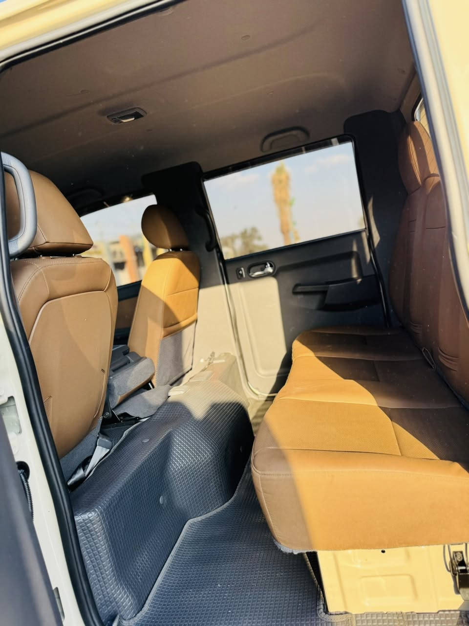 بسم الله الرحمن الرحيم 
        يعلن معرض سيد حسام الشرفي  عن وصول
          اكبر وجبة من السيارات الحديثه
                             لأول مرة يتوفر بنكو غاز زيرو (ركز👁️)
بنكو غاز 2024 زيروو صفر (بتراب الشركه) ابيض
بنكو كاز 2023 مسكر ابيض
                                           فحل غاز ابيض او ازرق 2024 غاز
دبل كاز او غاز 2023/2024
                     ترقيم جميع محافظات العراق عدا الشمال
المكان بابل-الشوملي قرب السيطرة
للاستفسار الاتصال على 
*********** سيد عباس
