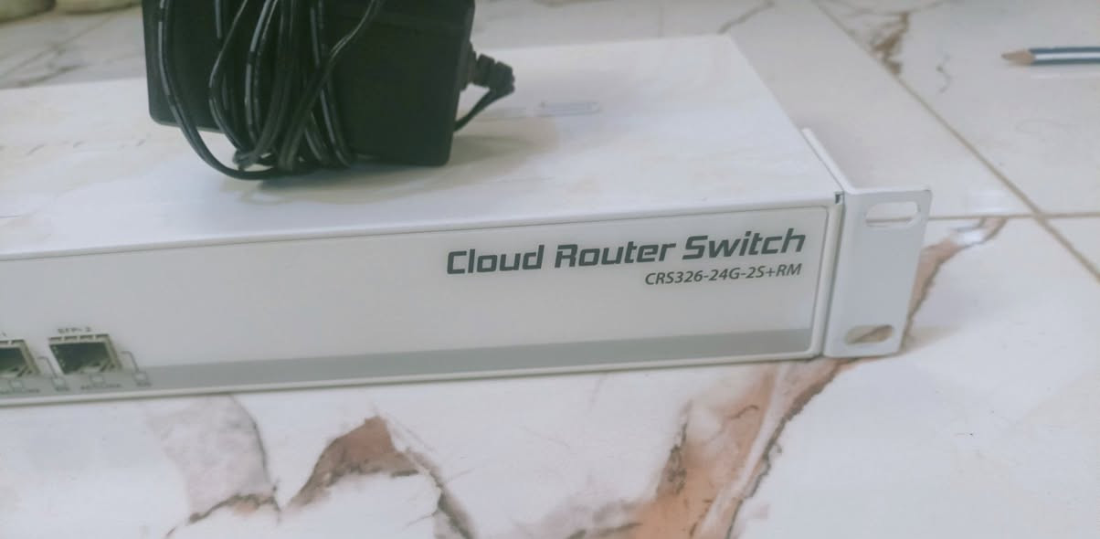 السلام عليكم 
مايكروتك Cloud Router Switch موديل  CRS326-24G-2S+RM  مستعمل نظيف  سعر 210 الف يوجد توصيل


**إذا كنت صاحب هذا الإعلان وتريد حذفه لأي سبب، رجاءا أرسل رسالة إلى الدعم الفني**