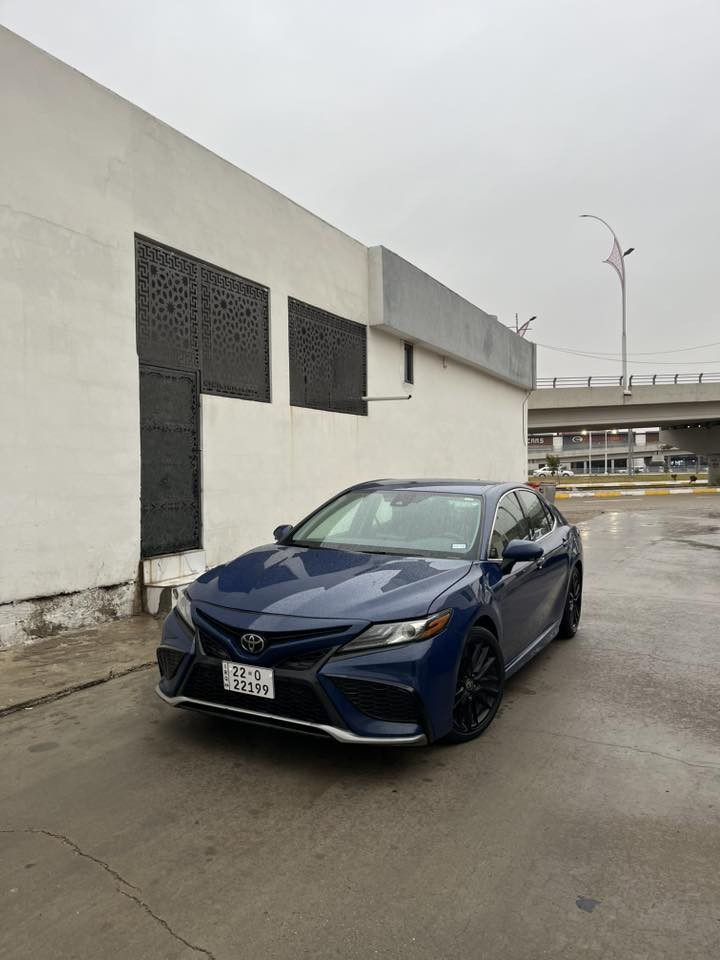 السلام عليكم كامري
بأسمي 
بصمه
حساسات
كشن كهرباء 
وضعيات قياده
ايكو 
نورمال
سبورت
اتو هولد
هندبريك كهرباء
شاشه كار بلي
فقط سلايد مابيه
وهوايه موصفات بيه
كشن كهرباء السايق والسكن 
وتدفئه
قطعه وحده صبغ وتعديل بارد 
السياره جديده
*********** اتصال
 واتساب ***********
