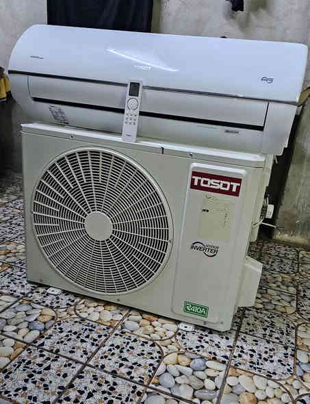 سبلت  توسوت حجم (طن ونص) انفيرتر هايبر تحكم امبير 
موديل 2024 مشتغل شي قليل 
  تدفئة تبريد ملحقاته كامله 
بوراي ريمونت قاعده وايرات غازه مقفول 
سعره 550 الف قفل بدون عمله 
علمآ سعر الجديد 850 الف 
مكاني بغداد قريب الشعب بوب الشام     للاتصال *********** او وتساب
يوجد خدمة توصيل داخل بغداد فقط
