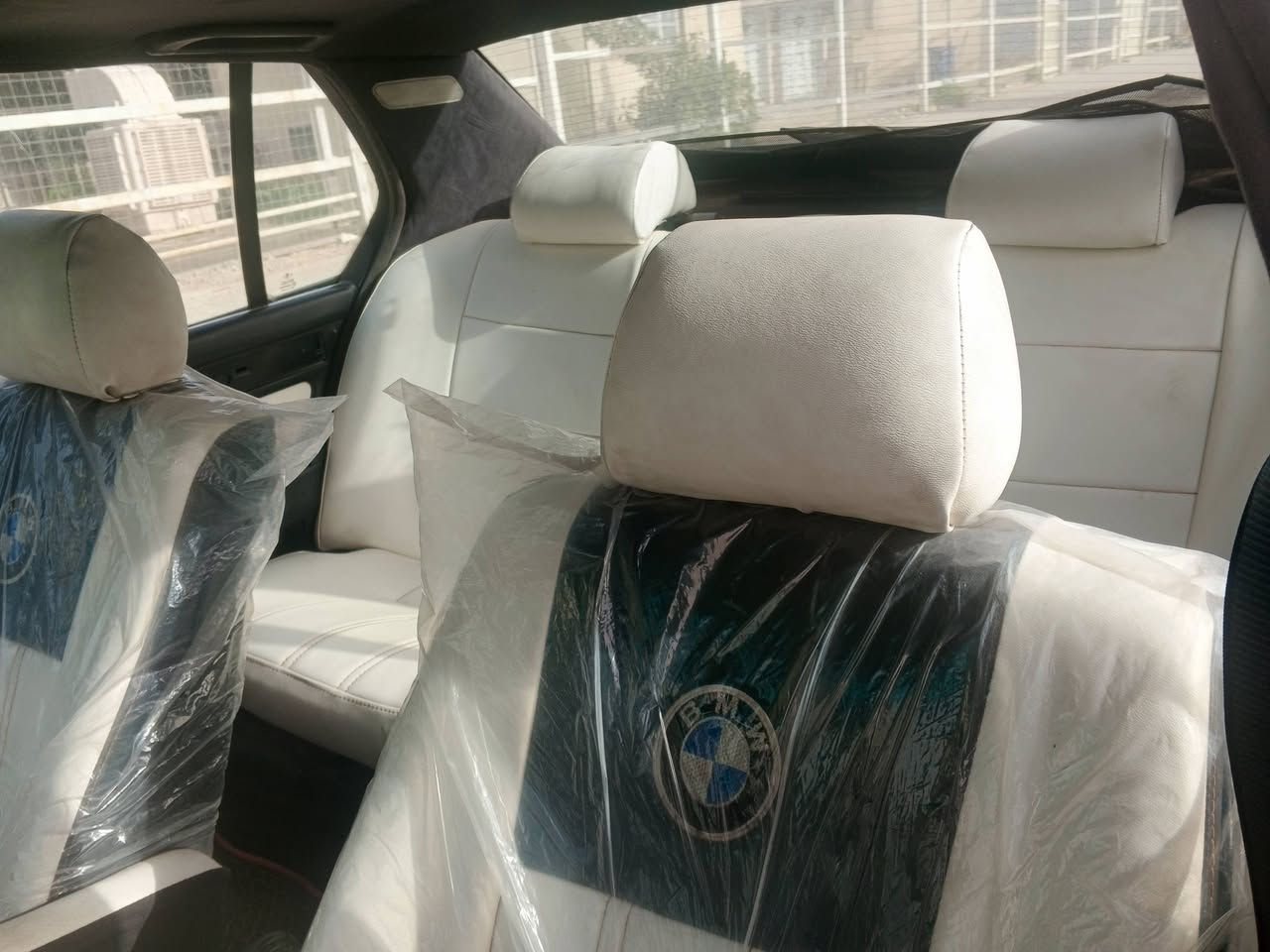 السلام عليكم عندي هاي المحروسه للبيع 735 سياره حلوه وناعمه مصبوغه للجماليه السعر 48 الاتصال على الرقم ***********
