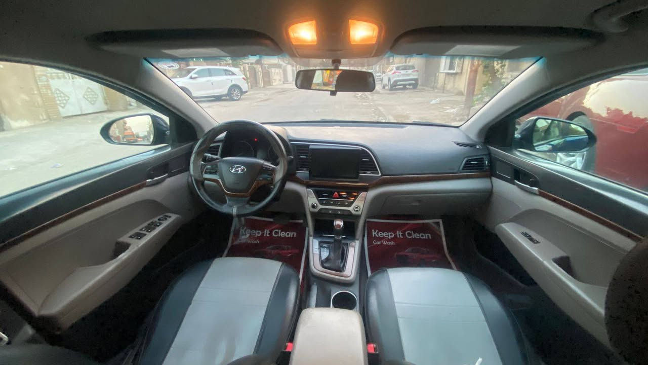 السلام عليكم للبيع النترا موديل 17 رقم اربيل سنوية 29 تسقط بسمنه شرط التحويل حادث أمريكا بس البنيد مبدل بدون ايرباك ماشية 132الف  ميل وقابلة للزيادة وبيها مكانات قليلة بارد وبيها طخة خفيفة بالباب الخلفي الأيمن جاهزة من كل النواحي سعرها 120 وبيها مجال بسيط موجودة في بغداد الأعلام للأتصال *********** بغداد, العراق
