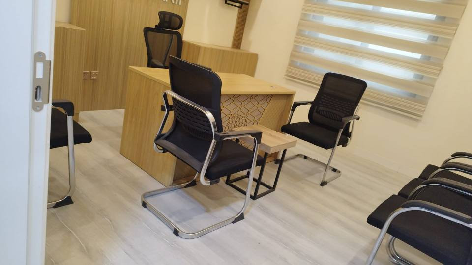 📍 الموقع: مبنى MNW جانب STAR TOWER
🧭 المساحة: ١٢٠ متر
🏢 المكتب مفروش بالكامل بإكساء حديث
🚗 موقف سيارات – 🛗 مصعد – ⚡ كهرباء دائمة
🌳 عناية بالحدائق – ❄️ تكييف مركزي – 🔒 أمن ونظافة مستمرة
📶 إنترنت متوفر – إطلالة مميزة
مناسب للشركات، المكاتب الخاصة أو أي نشاط إداري

📞 للتواصل: [ واتساب  ***********]
✅ متاح الآن
---

🇰🇪 Kurdî (Sorani):

🏢 ئوفیس بۆ کرێ لە هەولێر ✨
📍 شوێن: بینای MNW لەگەڵ STAR TOWER
📐 ڕووبەر: ١٢٠ متر
🪑 تەواو فەرشکراوە و بە دیزاینی نوێ
🚗 پارکینگ – 🛗 ئیلفاتەر – ⚡ کارەبا بەردەوام
🌳 چاکسازی باخچە – ❄️ هەواگێرەی ناوەندی – 🔒 پاراستن و پاکسازی بەردەوام
📶 ئینتەرنێت بەردەستە – دیاریکردنی جوان
گونجاوە بۆ کۆمپانیاکان یان هەر جۆر کارێکی پێشەیی

📞 پەیوەندیم پێوە بکە: [***********واتساپ]
✅ ئێستا بەردەستە أربيل, العراق

