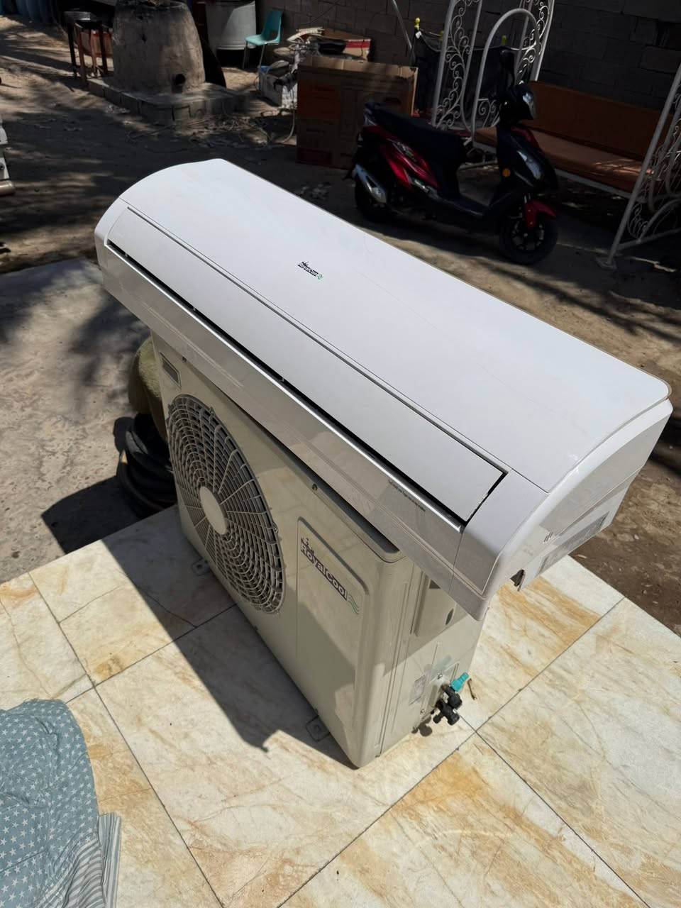 للبيع بلادي ع وضع الشركة 2طن LG Inventer تحكم  وسبلت 2طن Royal  للاستفسار التواصل على هذا الرقم ***********
