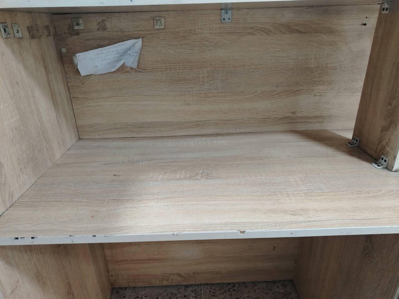 سلام عليكم شباب ميز مكتبي سعر 10075 للاستفسار والتواصل على رقم ***********
