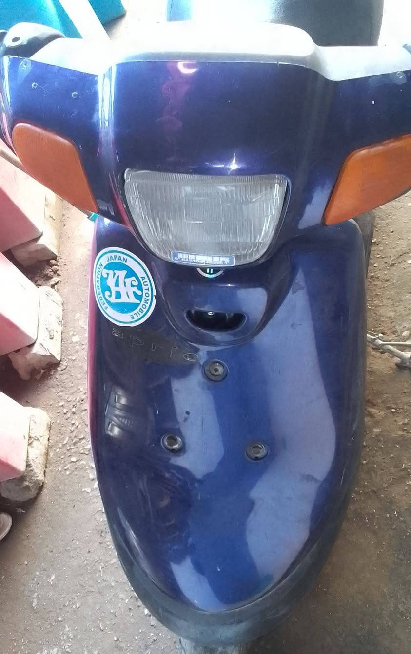 السلام عليكم عندي دراجة سرعه 60 بطه فحل نضيفه البيع لسعر خاص رقم *********** مكاني بغداد الدوره
