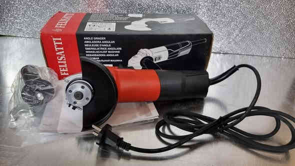 الكوسرة الأصلية من  الاسبانية Felisatti العملاقة وصلت 💥✨
🌀 حجم 115 ملم – قوة 1010 واط – تتحمل أقوى الأعمال الشاقة!
✔ تجي ويا ملحقاتها كاملة
✔ جديدة لوك  – غير مستخدمة
✔ ضمان عمل المنتج + فحص قبل الاستلام

🚚 توصيل لبغداد 5,000 دينار فقط
🚚 وللمحافظات 8,000 دينار

📲 للطلب والاستفسار: ***********

💡 اختار القوة الأصلية وخلي شغلك يطلع غير شكل 🔧⚡
