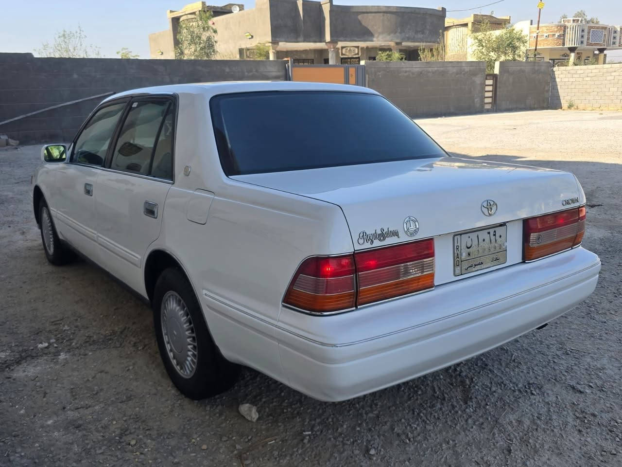 السلام عليكم راس الثور تكم موديل 1998 كفاله عامه من الضربه والكصه والنقل جثه والعيب الشرعي والاصوليات رقم بغداد تحويل مباشر باسمي مكينه وكير vvt جدد حداديه جديده تخم تاير جديد تبريد خلفي امامي سياره جاهزه بمعنى الكمله اي نقص مابيه السعر 110وبيه مجال رقم الهاتف ***********
