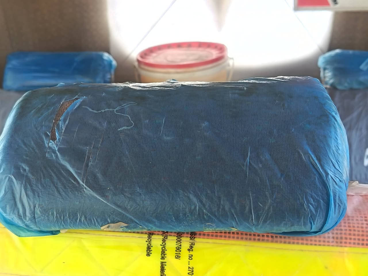 تكيات للبيع
***********📞
