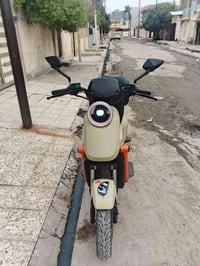 ٥ بطاريات • سرعة ١١٠ • شغل شرط