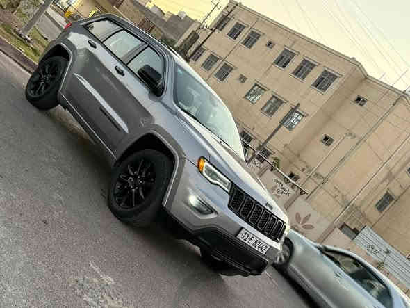 اسلام عليكم جيب موديل 2020
فئه / لمتدد بلاك توب فتحه سقف رادار وحساسات داير مداير السياره داخل جلد ومخمل قطعتين تبريد
 كشنات تدفئه وتبريد كشنات كهرباء
 شاشه جبيره كاربلاي تحكمات  ستيرن
 بصمه ابواب جنطه كهرباء تشغيل عن بعد مانع انزلاق مود سبورت نضام ايكو 
الصبغ/ بنيد وجاملغ والباب الوره السائق ربعه صبغ/
السياره جديد كير محرك مكفولات تخم تاير جديد صدر امامي خلفي كله جديد 
السعر/ 228 $ ورقه وبيه مجال بصيط 
مكان السيارة بغداد حي الجهاد 
للاستفسار اكثر الاتصال 
***********
