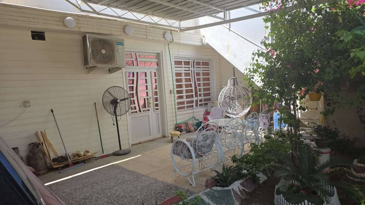 🏡 بيت للبيع – كربلاء المقدسة / شهداء سيف سعد
📍 الموقع: شهداء سيف سعد 📍 خلف مدرسة دير ياسين 📍 موقع مميز وهادئ
✅ البيت مكون من طابقين مفصولين بدرج خارجي
🔹 الطابق الأرضي: • غرفتان • استقبال • مطبخ • طارمة • صحيات
🔹 الطابق الأول: • بنفس تصميم الطابق الأرضي
📑 نوع السند: طابو صرف
💰 السعر: 260 مليون دينار عراقي 📌 قابل للتفاوض
📞 للاستفسار والمعلومات: ***********
#عقارات_كربلاء #بيت_للبيع #شهداء_سيف_سعد #كربلاء_المقدسة
🤝 بالتعاون مع شركة إنشاء المستقبل للتسويق العقاري
📍 العنوان: كربلاء – الجاير – مقابل مدينة ألعاب السندباد
