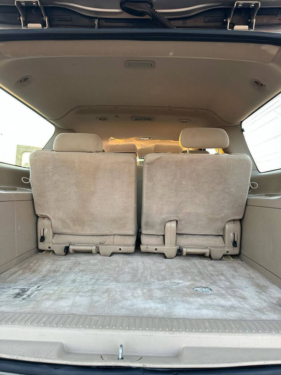 السلام عليكم يوكن طويل  2008 خليجي سياره كفاله عامه كص ضربه صبغ وفتح كله مكفول دخول جديد ادوات مكفوله من انتربول والعشائر والسرقه العنوان بصره رقم الهاتف ***********
للاستفسار واتساب موجود
