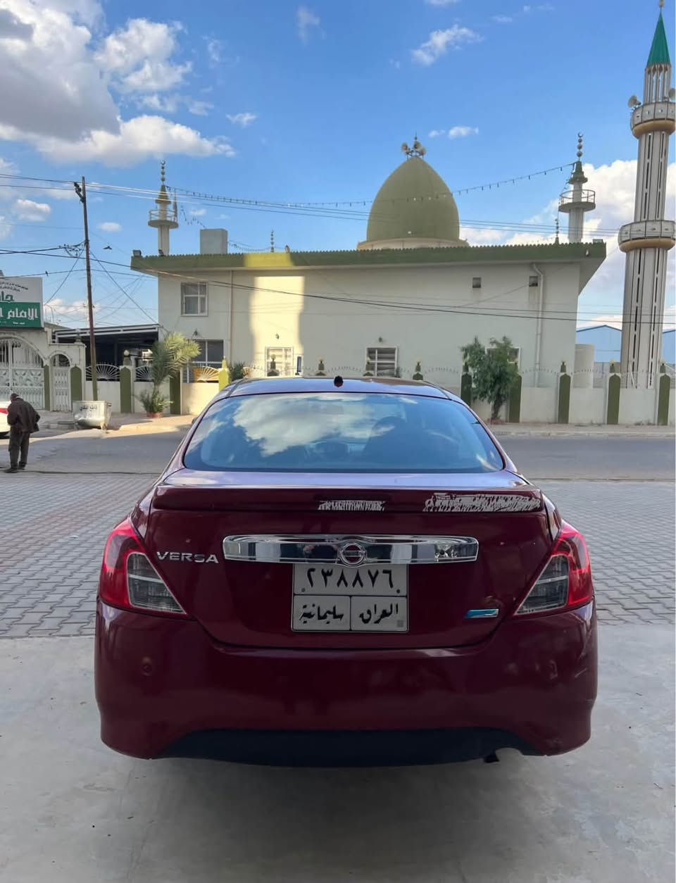 نیسان فیرسا ٢٠١٦S کیر مکینە بشرط بی کوبون بنزین سیارە ٢٣قطع صبغ بی بارد سیارە نظیف سعر ٨٣بی مجال رقم تلفون:***********
