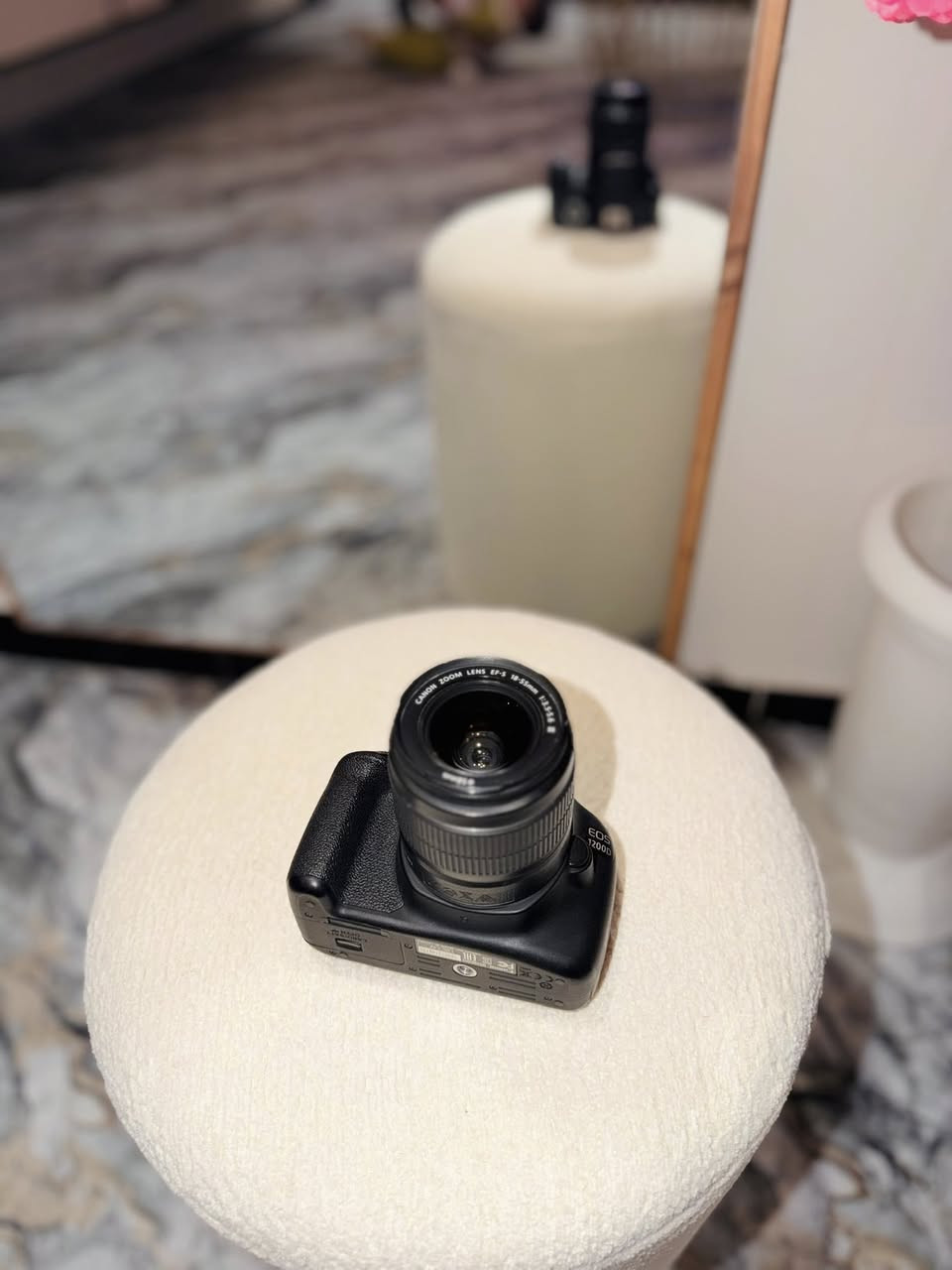 كأمره كانون 1200D كامل ملحقات نضيفه السعر 300


**إذا كنت صاحب هذا الإعلان وتريد حذفه لأي سبب، رجاءا أرسل رسالة إلى الدعم الفني**