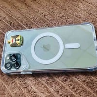 ١١ برو ماكس زيتوني • ٢٥٦ • فيس ايدي متوقف