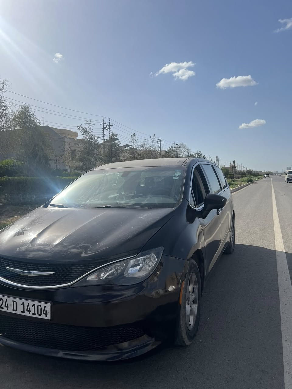 chrysler pacifica 2017
Chrysler 2017 
١٤٠ مايل ماشي 
٤ جام كهربا 
تعديل سرعه 
٤ قعتع بدون دواخل  سفعه سياق
سعر ١٧٠ 
مكان اربيل 
***********
***********
