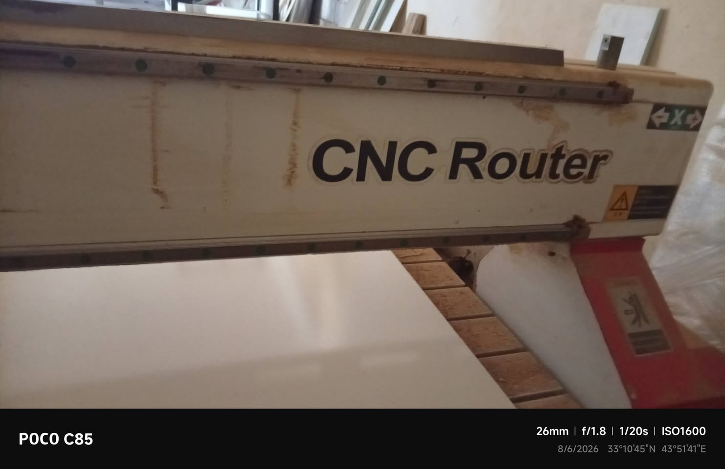 جهاز cnc للبيع مستخدم قليل نضامه كلش حلو طلب خاص من الصين
***********
