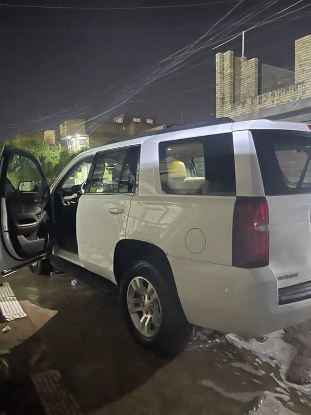 تاهو موديل 20 أبيض امريكي
حادث جاملغ الايمن سعرها 325 وبيه مجال بسيط 
الاتصال على ***********
***********
