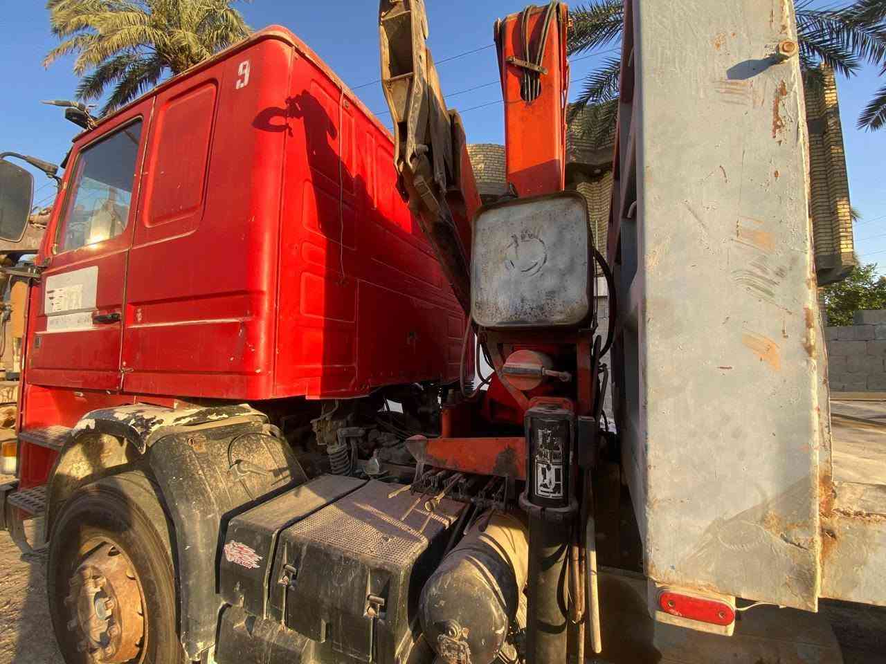 اسكانيه كرين للبيع كرين خمسه طن سيارة مكفله شاصي طويل 8متر رقم مصطره سنكل مكينة 8شرط التحويل رقم نينوى الستفسار ***********
