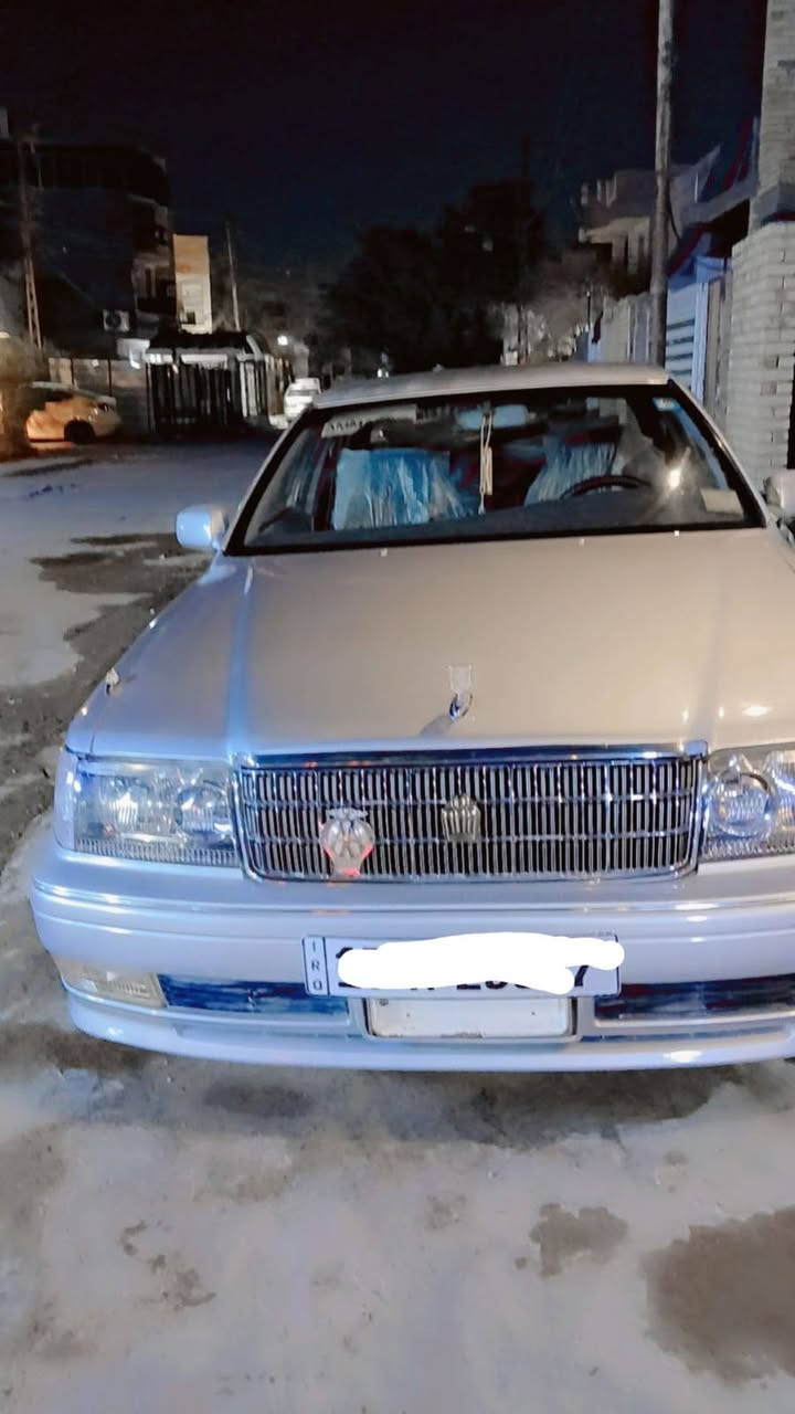 سيارة راس الثور فلات موديل 1995
كفاله من گص ونقل واصوليات وضربه
محرك بلادي 2500
تبريد فول 
رقم الماني انبار مشروع وطني 
مكان السياره بغداد سعر97 
مكلف بالنشر الاتصال على هذا الرقم ***********
