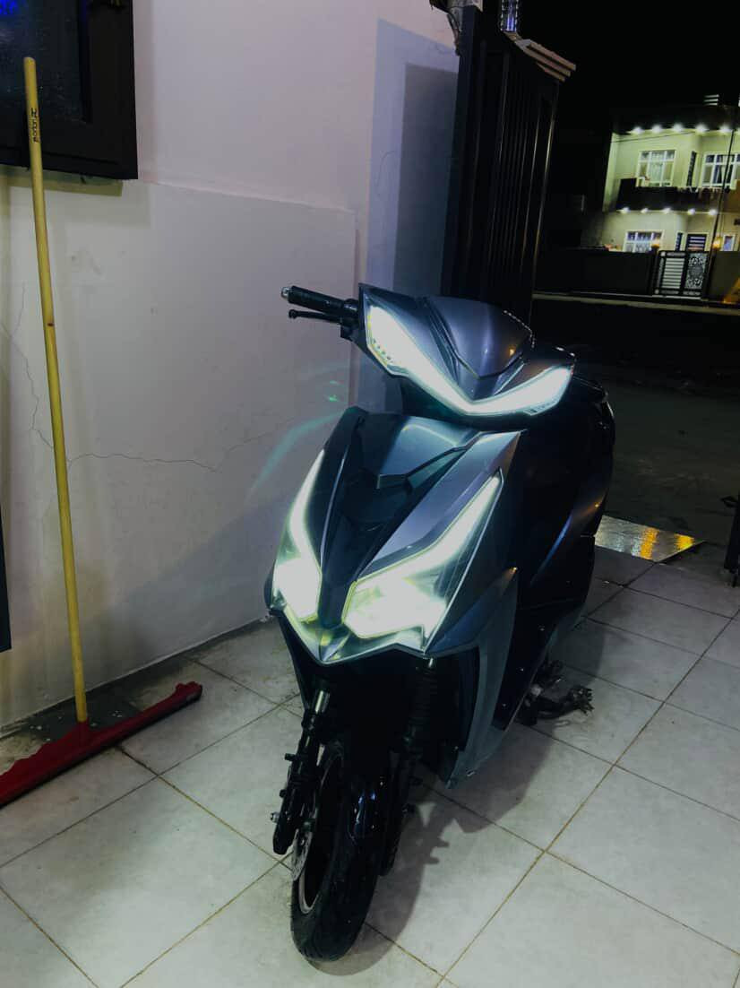 السلام عليكم 
ماطور شحن للبيع 
الماطور نضيف 
6بطاريات 
السعر خاص


**إذا كنت صاحب هذا الإعلان وتريد حذفه لأي سبب، رجاءا أرسل رسالة إلى الدعم الفني**