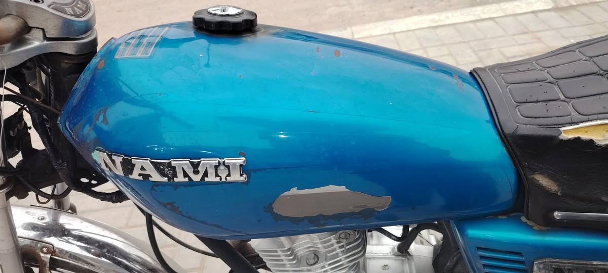 تانكي نامه لون أزرق كلشي مابيه +كشن فقط هذه الشك الي بلجلد للبيع عنواني شط العرب الجزيرة  الشراي يتفضل خاص وبخدمته وهذه الرقمي ***********
