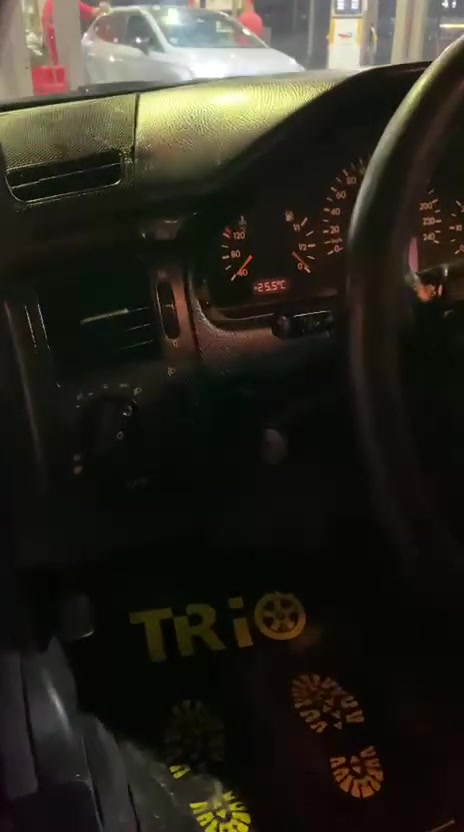 2000 زيرو دواخل كاوتش جديد عفشه جديده صالون زيرو كامله طاره تحكم رشه بره على الحم 01094098208


**إذا كنت صاحب هذا الإعلان وتريد حذفه لأي سبب، رجاءا أرسل رسالة إلى الدعم الفني**
