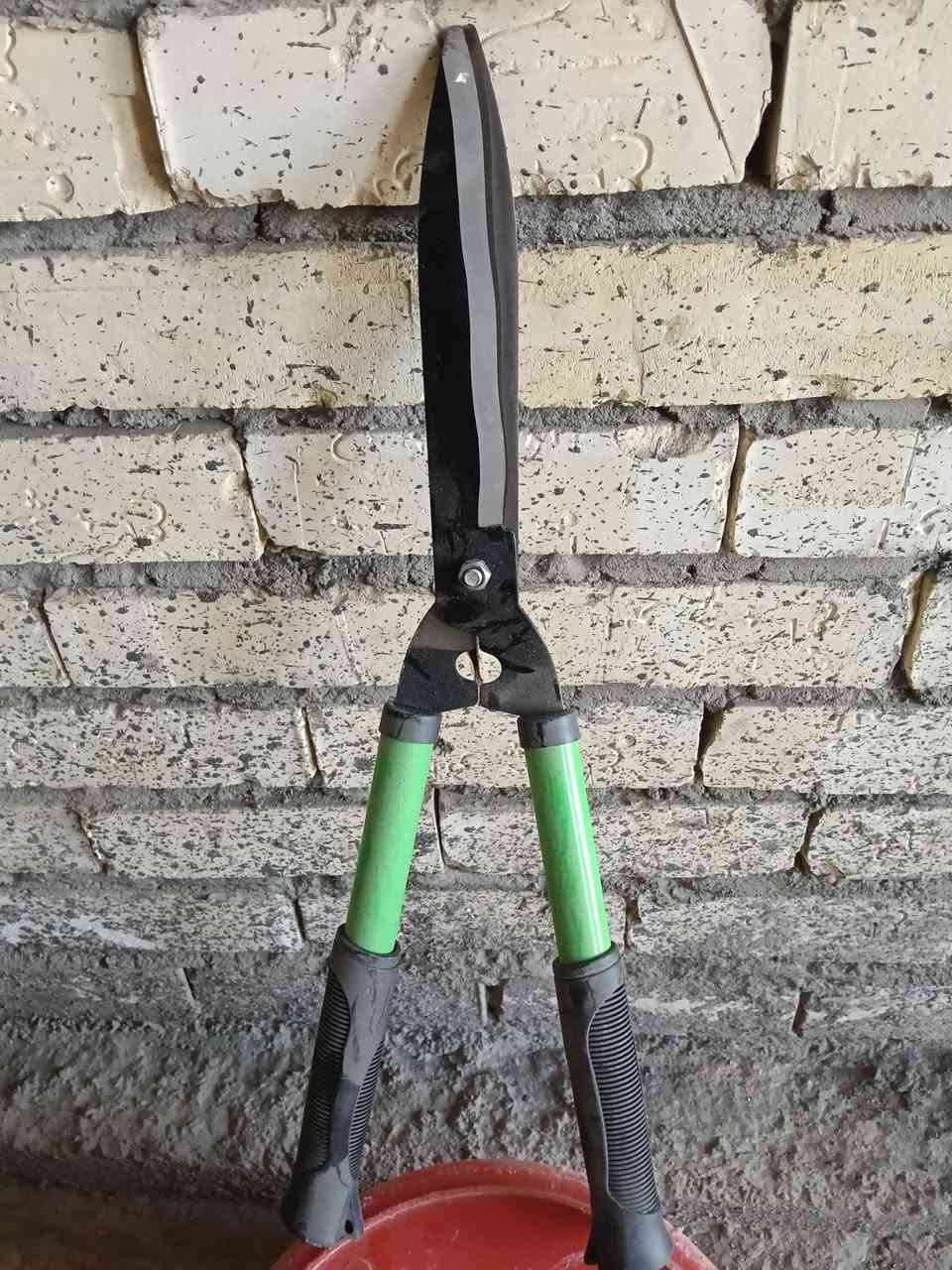 للبيع
***********
