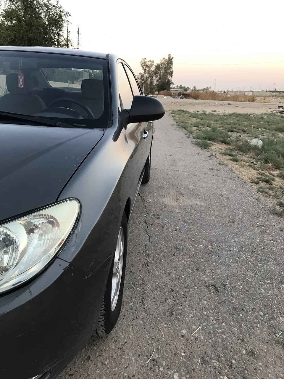 السلام عليكم هيونداي النترا 2008 رقم بغداد انگليزي بأسمي سنويه لحد 2029 هزه جديده السياره بيها اربع قطع صبغ اثر شخوط محرك 2000 دوش  تبريد شغال  تدفئه شغاله 
السياره تخم تاير جديد 4 ويل كب حجم 15 يدات نيكل فتحه سقف تحكم مري شاشه السيارة جاهزه من كلشي 
السعر 98 وبيها مجال بسيط 
للاستفسار الاتصال على الارقام التاليه 
كورك /***********
اسيا /***********
المكان المحموديه
