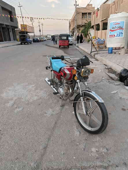 سلام عليكم
سافان ٥ كير دراجه حلوه مرتبه مكينه خير من الله لا تنقيص لا تبخير نواقصه بسيطه بك لايت وبوش السلف فقط لايت اشاير شغالات أصولي موديل ٢٠ سعر ٤٥٠ وبيه مجال حك الجيه 

*********** اتصال أو واتساب و متواجد عل خاص
