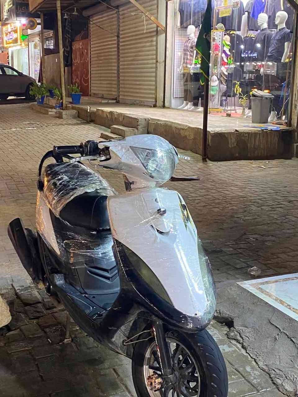 ب 500 وبيه مجال
مكاني كرمة علي)  تحتاج ترتيب بسيط


**إذا كنت صاحب هذا الإعلان وتريد حذفه لأي سبب، رجاءا أرسل رسالة إلى الدعم الفني**