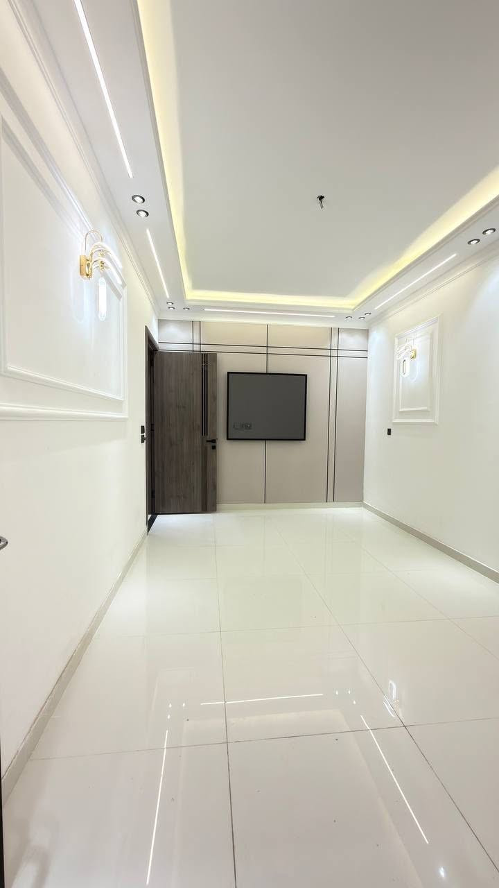 ‏تونات  للبيع المساحة 100 متر 🏠
الواجهة الأمامية 🔲 5️⃣ النزال 🔺 2️⃣0️⃣

____////_________//////________/////________

حي جهاد 📍الأمانة خلف شارع العام 

بناء حديث 2026  غير مسكون //💯👍

محتويات 3️⃣ غرف نوم 🛌

🚾 عدد 2️⃣ صالة 🛋️  مطبخ  سطح خلفي 

‏السعر و الاستفسار *********** ☎️ واتس 

 السعر مناسب جدا ￼

https://t.me/mmeeaaii/1282
