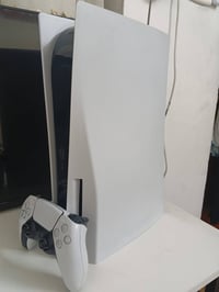 بلي فايف فات للبيع كلش نظيف استعمال قليل جوستك وحده اصليه مال جهاز حام...