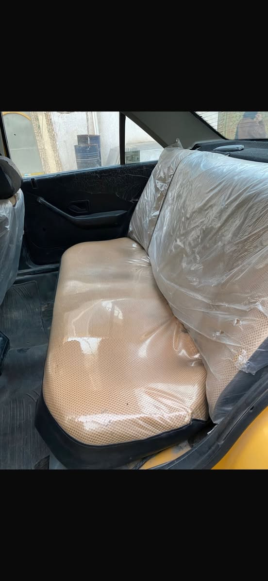 بيجو405مديل 2012رقمً بابل نكليزي مصفره هيئه وغرمات كير محرك خير من الله تخم تايرات جديد تحويل ثاني يوم سياره بس انكر سلف وطلع ما ناقصه شي سعره (20)ورقه بيه مجال قليل كلش مكان سياره بغداد مدينه لصدر 
تواصل خاص او على رقم ***********وساب او رصيد
