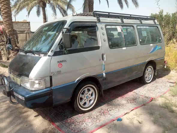 السلام عليكم كيا 93 ويل منغولي زنون كهربائيات كلها شغاله سنويه لل 27 دوشمه تنته كله جديده تخم تاير جديد السعر 48 وبيه مجال  ‏‪***********‬‏
***********
