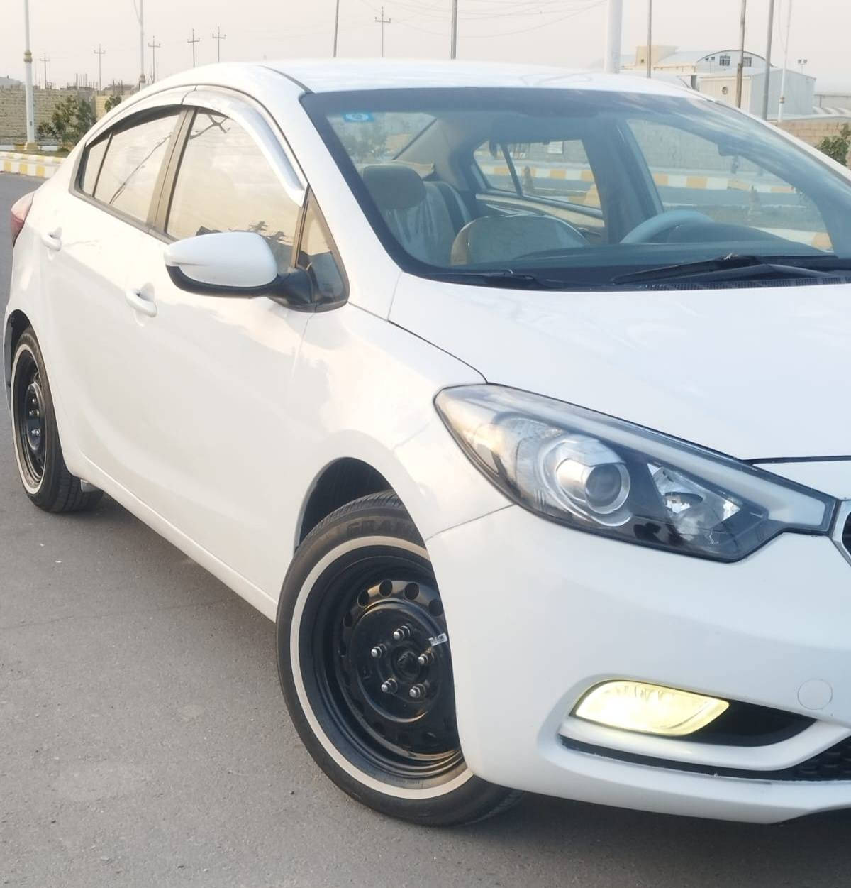 السلام عليكم رمضان كريم
بيع مستعجل
سيراتو2016 وارد خليجي تبديل بنيد فقط رقم ذي قار الدولي تحويل مباشر مكينه 1600لاتنقيص لا تبخير لا صوت كير حداديه تبريد تدفئه كهربائيات دواخل وضع الشركه مواصفات نص فول  العنوان الناصريه مركز السعر 110 وبيه مجال كلش بسيط سياره مال جناي بوجهك لشارع جاهزه 4تايرات سبوع من شادهن الاستفسار
***********
***********
