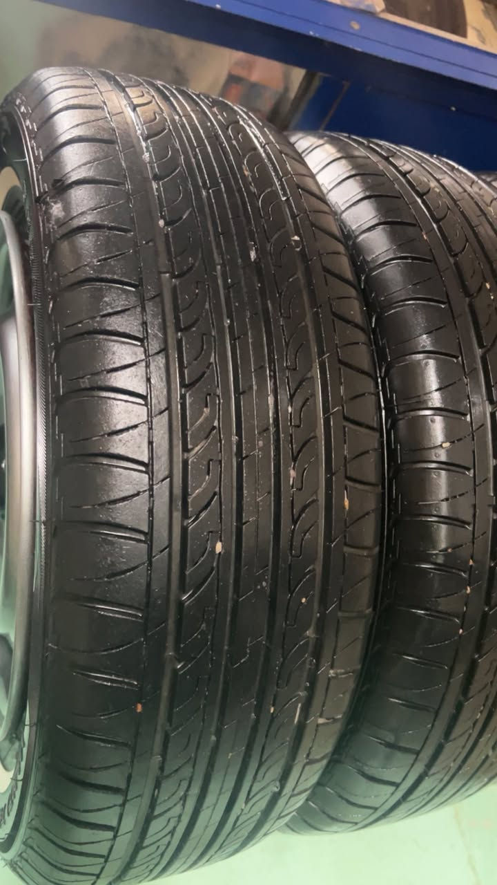 تحياتي اتحاد تكسي كركوك طخم تايرات نضافه ٨٠/١٠٠ مع طخم ويل مصبوغ حراري سعرها ٢٧٠ وبي مجال شاشه كورلا بلادي مال ساز سعرها ٧٠ وبي مجال اوبدي مال ساز ٣٠ الف وبي مجال باجات اصلي سعرها ١٧٠ وبي مجال مثلت بلادي مال ساز ٣٠ الف وبي مجال بي كيج مال فحص تايرات بلادي شراي يجي خاص واني خادم


**إذا كنت صاحب هذا الإعلان وتريد حذفه لأي سبب، رجاءا أرسل رسالة إلى الدعم الفني**