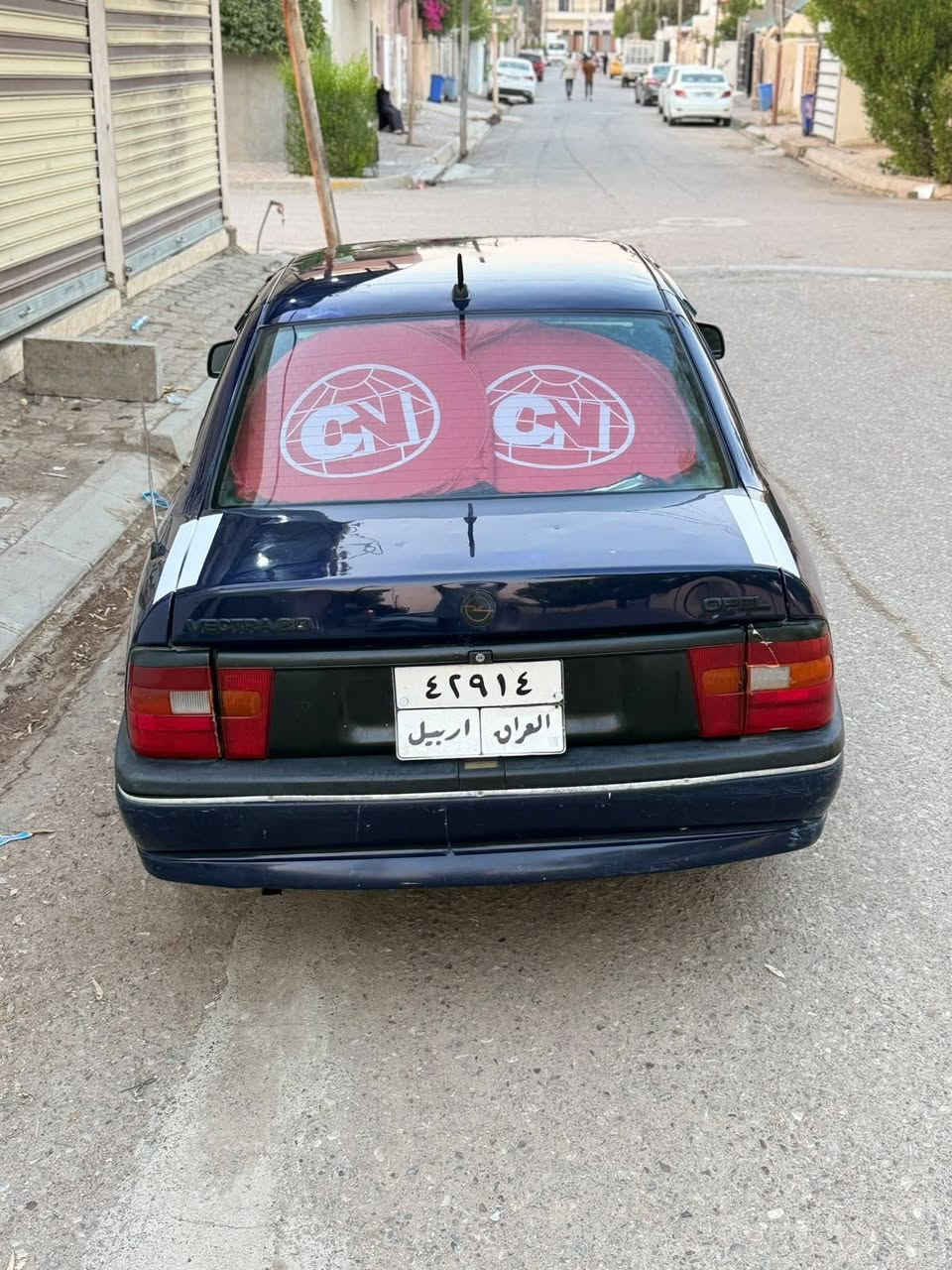 فكترا موديل 1993 حجم عشرين سنويا منتهي بي دفتر بانزين بدون صبغ بدون هلالات بدون ضربه باب سائق تعديل بارد دواخل نضيف سلف جديد بطاريه جديد صدر  جديد سياره خير من الله 
سقف بي بخ شبر مؤشر  العزيز أقره منشور قبل لا تخابر *********** سعر 38
