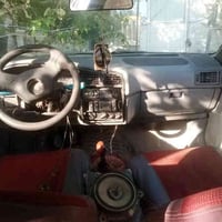 رينو • ١٩٩٦ • شارزور