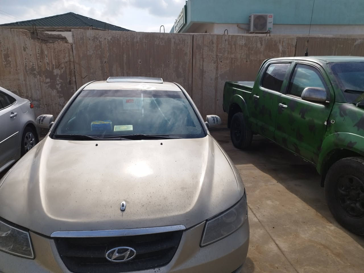 ادوات سوناته  2008 وارد محرك 2400 دوش كير محرك شرط تدفئه تبريد كهربائيات كله شرط بس طرف الدعاميه مكسور دعمت بيه كلب وانكسرت  حيل حلوه احلا من الصوره38 وبيه مجال   *********** بس واتس اب
