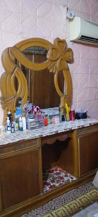 ملحقات غرفه • للبيع