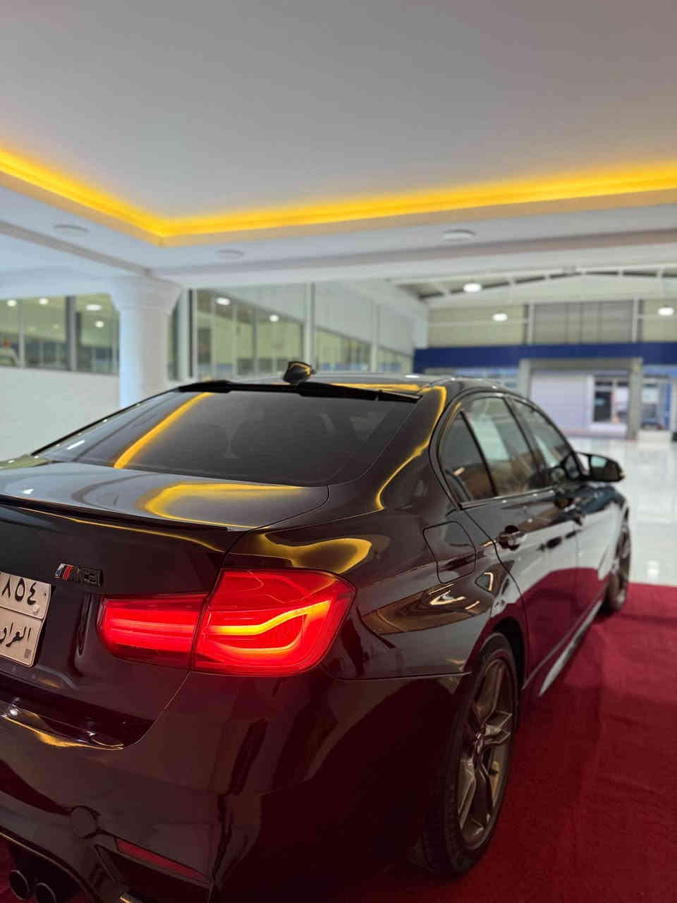 BMW 328i   2016
محرك ٤ و توربو المرغوب
سياره فول فول موصفات
سلايت
كشن خزن
كشن جلد و هيتر
بصمه
لايتات امامي و خلفي ليد
داخل اصفر
سياره بها ٣ قطع صبغ
جاملغ و بوند + جاملغ خلفي
كير محرك  شرط
تحويل غرامات شرط
عليها غرامه  ١٣ ورقه ينزل من السعر
سعر السياره ١٤٨ ورقه و مجال 
***********
للبيع او المراوسه فقط سيارات رقم شمالي دهوك, العراق

