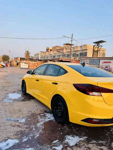 سلام عليكم النترا ٢٠٢٠فول بصمه فتحه كشتات تتفئه ردار جانبي توقف ذاتي منضومه زنون بيها ومنضومة غاز السياره حادثها بلصور السياره مكينه ٢٠٠٠كير cvt السياره قبق الجنطه يبها مبدل وبيها معجون بل جاملغات الخلفيه وبيها تلحيضات معجون السياره تبريد ثلج ماشيه ١٠٩ السعر ١٣٨ وبيها مجال 
***********
