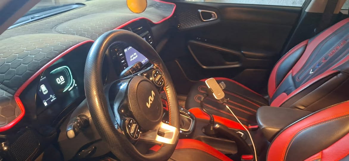 سلام عليكم
كيا صول للبيع
موديل 2023
وارد امريكي
حادثها بل حافة مال بنيد
وراجع نفسة 
بدون ايرباك شاصي لغد مكفول
بدون اي دواخل
سيارة جديدة كلش
ماشية 38 الف
رقم بغداد بسمي
محرك كير شرط مامفتوحات
محرك 2000 دوش
سونار ناشرة داخل صور
مكاني بغداد
للستفسار ***********
السعر 160 ورقة وبيها مجال
خوان مكلف بل نشر
