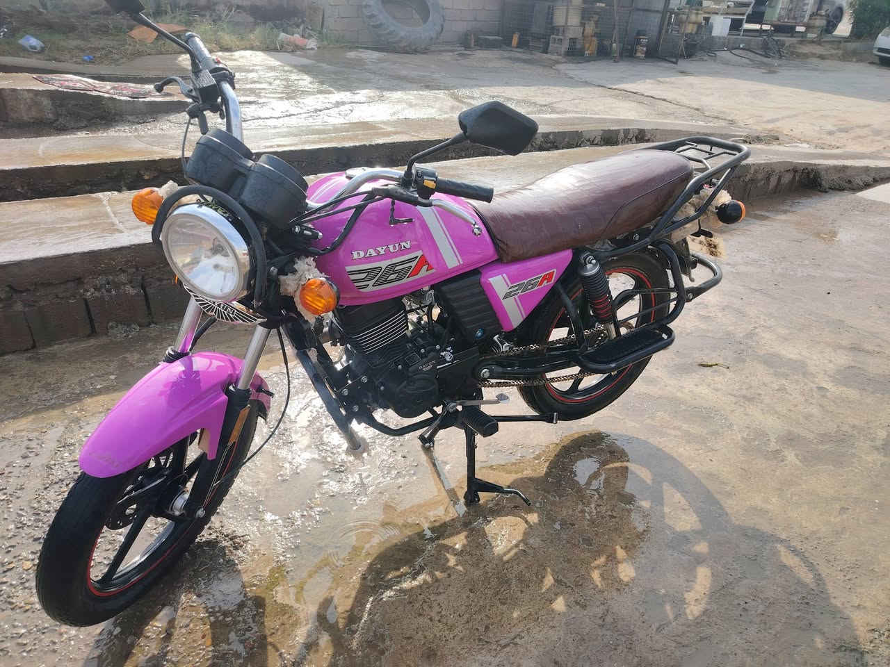 سلام عليكم متاح ديون نفخ موديل 23 وراق سحب  مكان ديالى  سعر مليون  200 وبيه مجال قليل خاص ماكو وهاذه رقمي ***********
