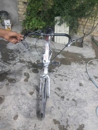للبيع • دراجة