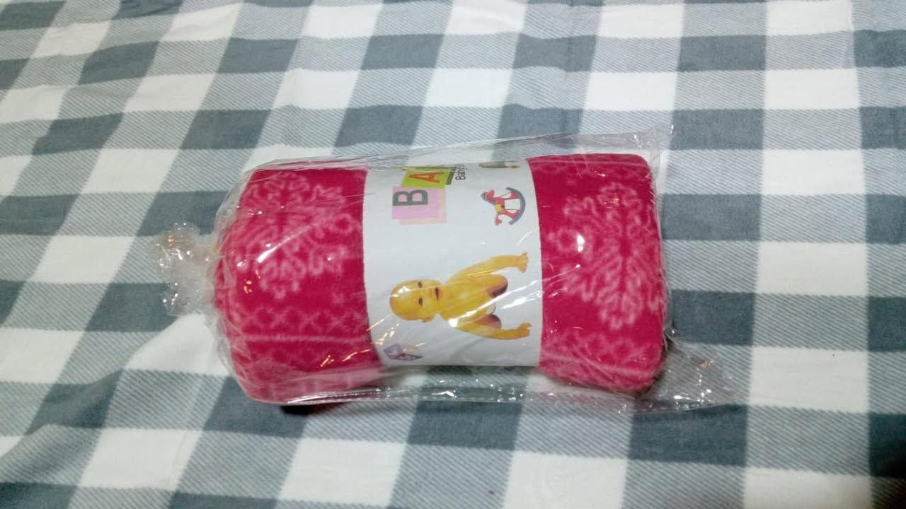 #جملةفقط
منشفة حرام اطفال كواليت عالي ناعم
تغليف مرتب يجي وياها كارتون 
الوان مشكلة 

العدد 1200 قطعه
⭕️ سعر القطعه الف دينار فقط
شلع كلهم مليون و 200 الف واصل بغداد♦️

اربيل:: وتساب ابو لاوند
***********
