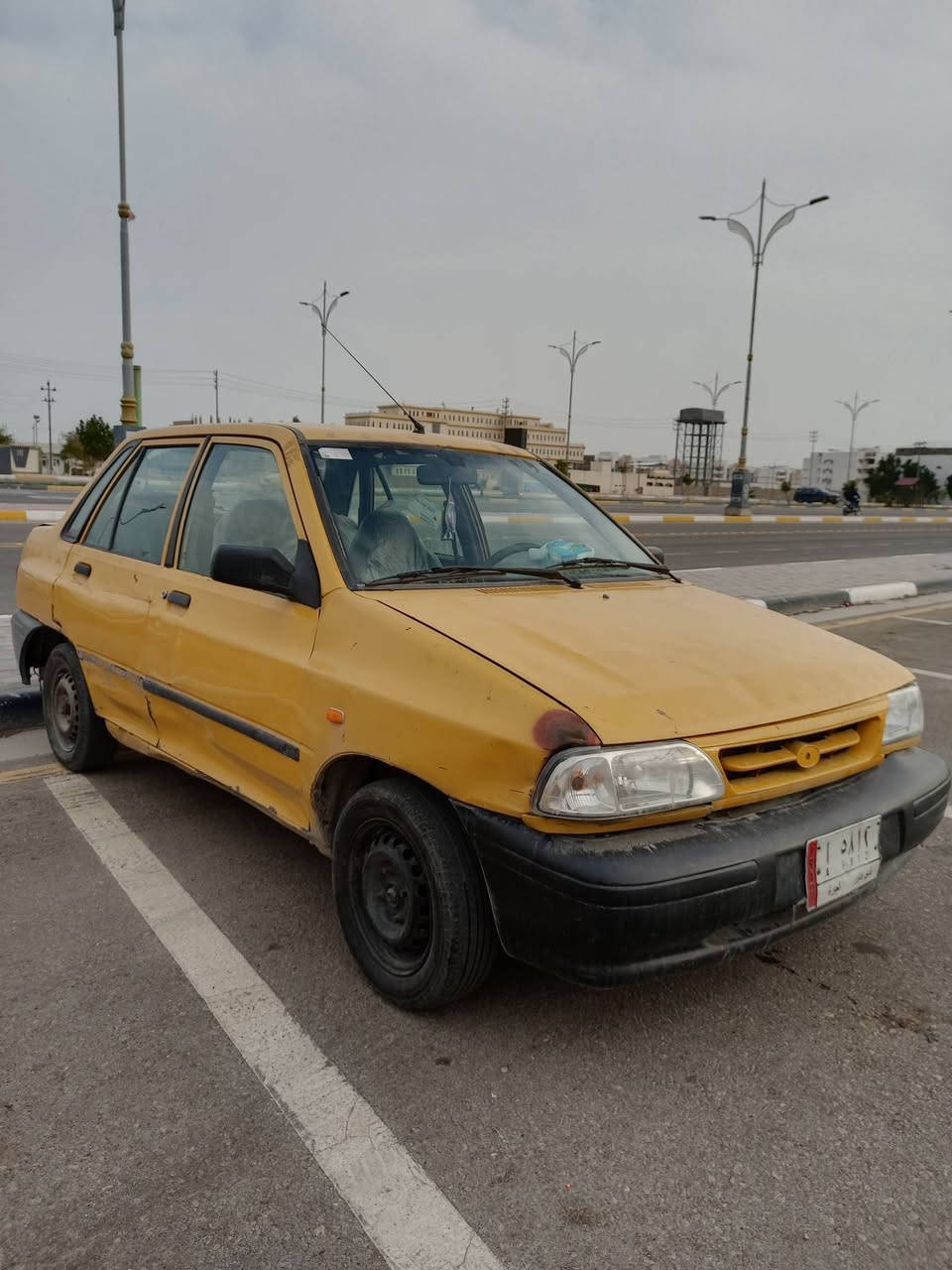 السلام عليكم سايبه للبيع ب18 وبيه مجال مديل 12 رقم ألماني  كير ومكينه خير من الله جدد كهربائيات كله شغاله جامه اماميه جديده عنبار وبريشر جدد توني شادهن سنتر لوك قفل وفتح شاشه بلوتوث سياره كامله عوزه شغلات بسيطه اصوليه راعيه موجود
المكان كربلاء
***********
